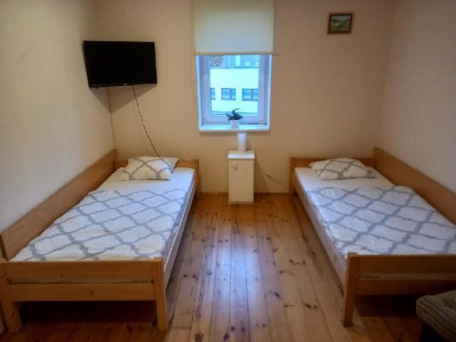 Rooms Noclegi Bytyn Exteriör bild